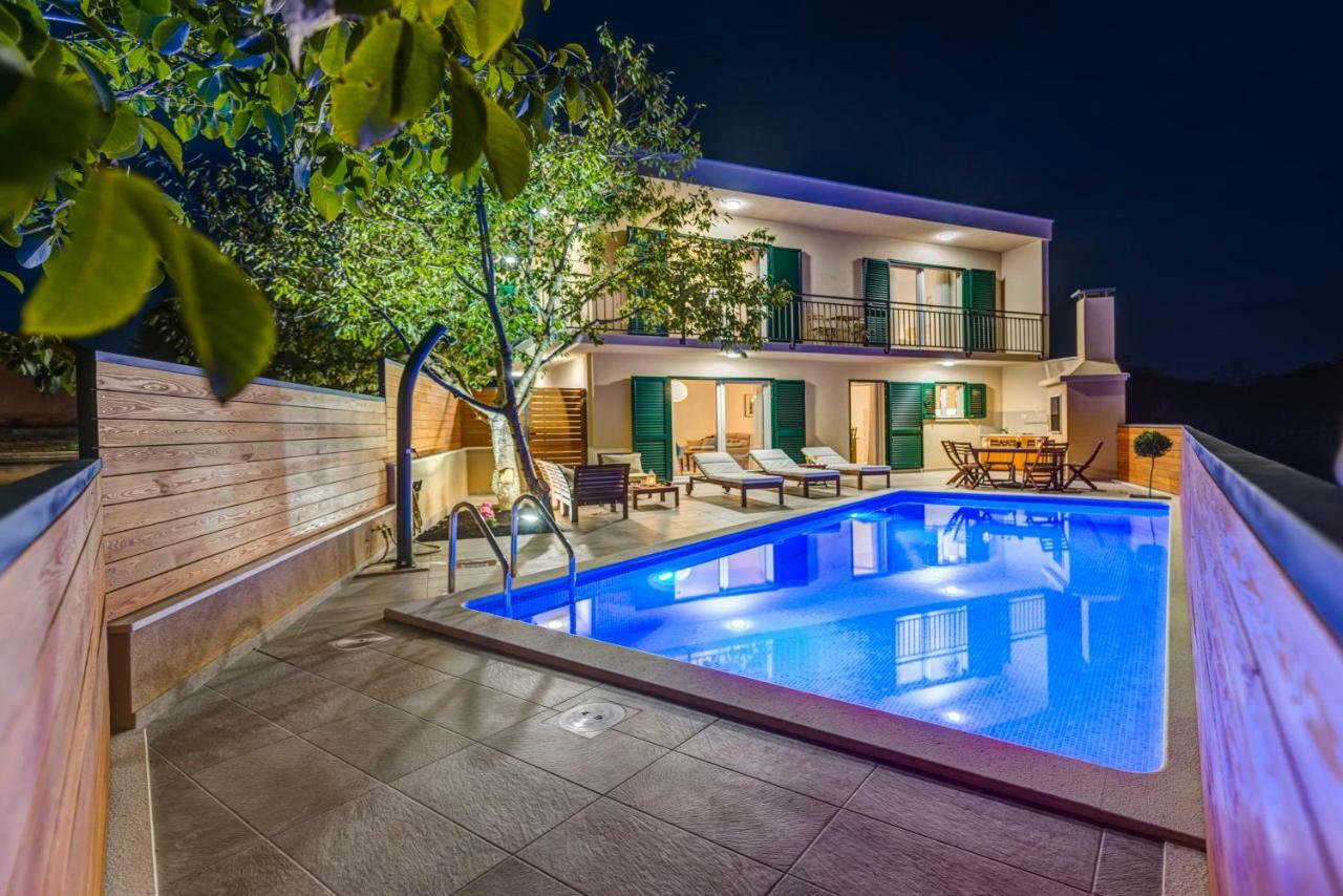 Villa Nika Bisko Екстериор снимка