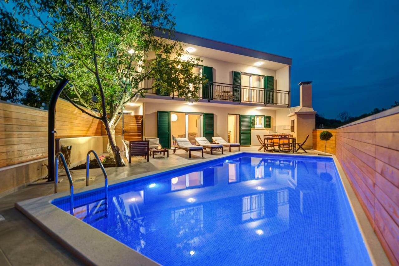 Villa Nika Bisko Екстериор снимка